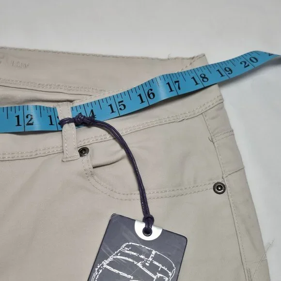 REVOLI Jeans Size 14W Tan Mid Rise Medium Wash Lift Shape Crop Beige (61) - Picture 3 of 11